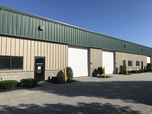 Industrial For Lease: 280 Merrow Rd, Auburn, ME 04210